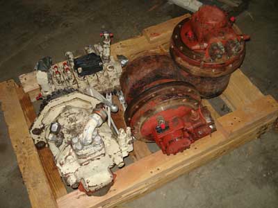 Pair of ECM490/590/370 final drives excellent used.